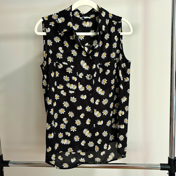 Pleione Daisy Sleeveless blouse - Picture 1 of 4